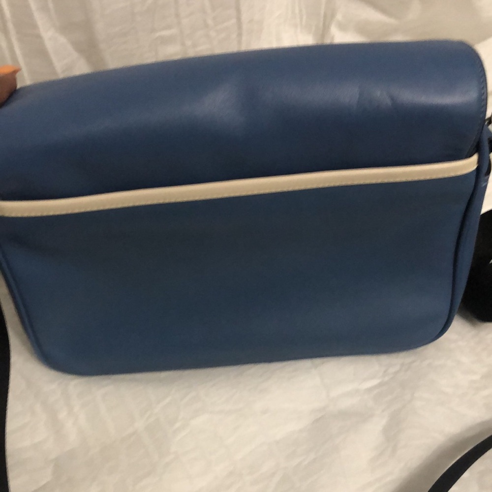 Coach Track Leather Crossbody Bag EUC - Picture 5 of 14